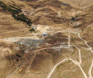 Բացասական կարծիքներ և եզրակացություն` Մեղրաձորի ոսկու հանքավայրի ընդերքօգտագործման իրավունքը երկարացնելու հայտին