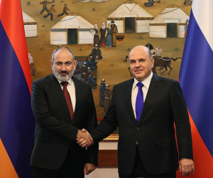 Armenian, Russian PMs Discuss Economic, Trade Issues