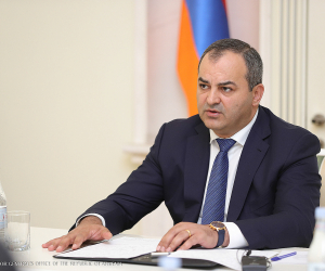 Արթուր Դավթյանն առաջարկել է պետական դավաճանության համար մահապատժի ենթարկելու սահմանադրաիրավական հիմքեր ստեղծել