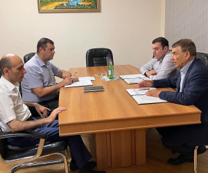 Արցախի պետական նախարարի գլխավորությամբ քննարկվել են առողջապահության համակարգի բարեփոխման որոշ ծրագրեր