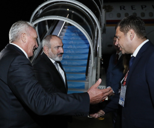 Премьер-министр Пашинян с рабочим визитом прибыл во Владивосток