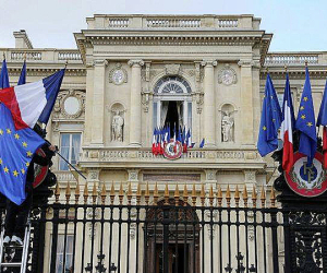 Դադարեցնել Հայաստանի տարածքի նկատմամբ ոտնձգությունները, հարգել հրադադարը և վերադառնալ բանակցությունների սեղանին. Ֆրանսիայի ԱԳՆ