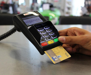 Նպաստներն ու հրատապ օգնության գումարները 2023-ից նախատեսվում է վճարել միայն անկանխիկ եղանակով