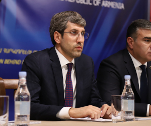 Գրիգոր Մինասյանը ՀԿԱԾ աշխատակիցներին է ներկայացրել ծառայության նոր մոդելը