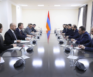 Armenian FM, EU Border Mission Members Discuss Specifics