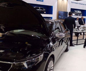 Iranian Carmaker Ponders Production in Armenia