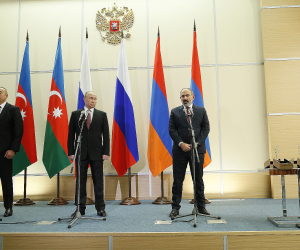Kremlin Hasn't Confirmed Pashinyan-Aliyev Meeting Date