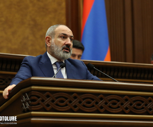 Никол Пашинян принял приглашение Владимира Путина принять участие в трехсторонней встрече в Сочи 