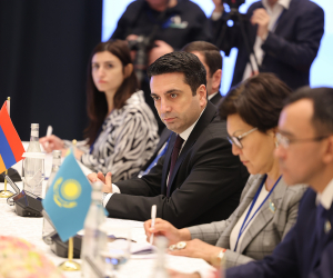 Ալեն Սիմոնյանը մասնակցել է ԵԱՏՄ անդամ պետությունների խորհրդարանների ղեկավարների հանդիպմանը