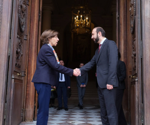 Արարատ Միրզոյանը հանդիպել է Ֆրանսիայի ԱԳ նախարարին