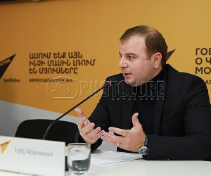 Փաստաբան Էրիկ Ալեքսանյանը կմնա կալանքի տակ