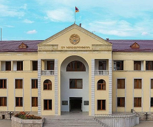 Նախագահ Հարությունյանը պաշտոններից ազատման վերաբերյալ հրամանագրեր է ստորագրել
