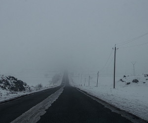 Թալինի, Վարդենիսի, Հրազդանի ճանապարհներին ձյուն է տեղում