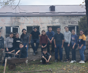 “Живем надеждой, что дорога очень скоро откроется” - учительница из Мохратага 