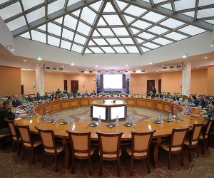 ՊՆ-ում ընդունել են Հայաստանում հավատարմագրված դեսպանությունների ռազմական կցորդներին