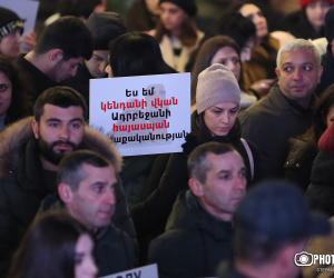 “Это борьба за жизнь и свободу”: акция в защиту Арцаха