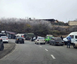 В ноябре в Арцах ежедневно доставлялось 380-400 тонн продовольствия и необходимых товаров