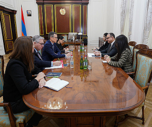 Փոխվարչապետ Տիգրան Խաչատրյանն ընդունել է ՀՀ-ում ԱՄՆ ժամանակավոր հավատարմատար Չիպ Լեյթինենին