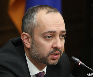 Աղաջանյանը հրաժարականի դիմում է ներկայացրել Արտաքին հարաբերությունների մշտական հանձնաժողովի նախագահի պաշտոնից
