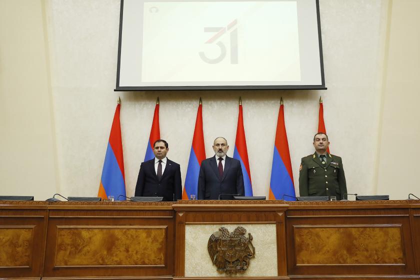 Pashinyan Says Armenia Needs Strong Army for Peace, Not War