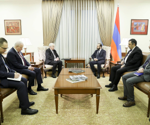 ԱԳ նախարար Արարատ Միրզոյանն ընդունել է Իգոր Խովաևին