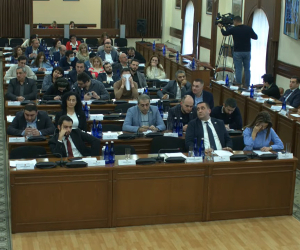 «Էդ ի՞նչ են անում, որ օգնականի կարիք էլ ունեն»․ Երևան քաղաքի վարչական շրջաններում նոր հաստիքներ կավելանան