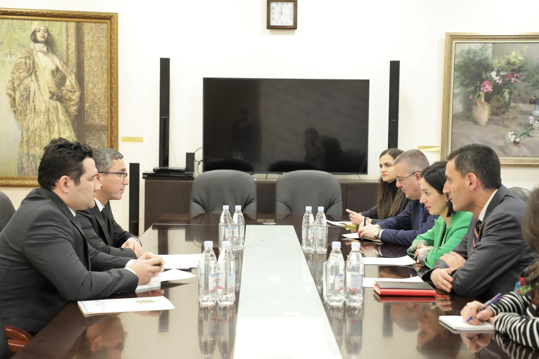 Քննարկվել են հայ-թուրքմենական համագործակցության նոր ուղիները