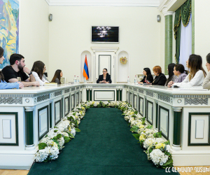 Պետք է լինես այն փոփոխությունը, որն ուզում ես տեսնել. Աննա Վարդապետյանը հանդիպել է ուսանողներին
