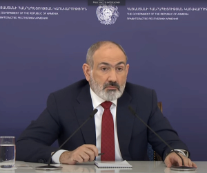 Pashinyan Doesn't See Corruption in Defense Minister's Apartment Purchase