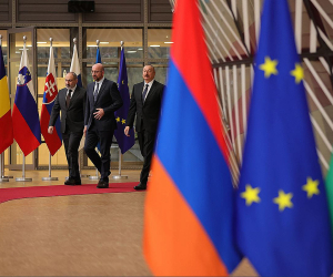 EU Urges Yerevan, Baku to Resume "Substantial Dialog"