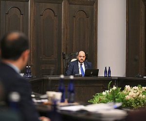 Արայիկ Հարությունյանի գլխավորությամբ տեղի է ունեցել «Մասնակցային կառավարման» թեմայով խորհրդակցություն