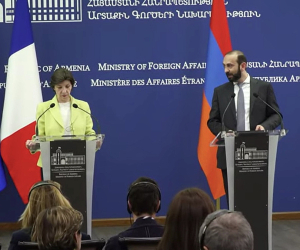 Հայաստանի եւ Ֆրանսիայի ԱԳ նախարարների համատեղ ասուլիսը