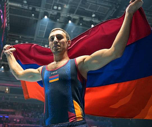 Մարմնամարզիկ Արթուր Դավթյանը՝ առանձին գործիքների աշխարհի գավաթի եռակի ոսկե մեդալակիր