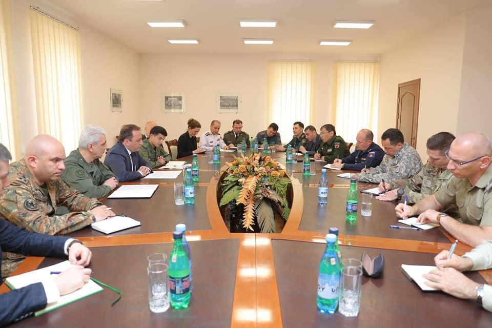 Брифинг в административном комплексе МО РА