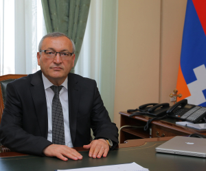 Спикер НС Арцаха призвал президента Араика Арутюняна подать в отставку