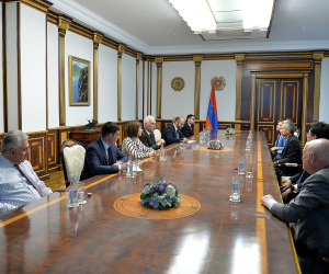 Վահագն Խաչատուրյանն ընդունել է Մանկական ուռուցքաբանության միջազգային միության նախագահին