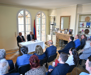 Վահագն Խաչատուրյանը հանդիպել է գերմանահայ համայնքի ներկայացուցիչներին