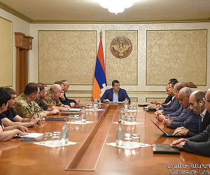 Արայիկ Հարությունյանը հրավիրել է Անվտանգության խորհրդի նիստ