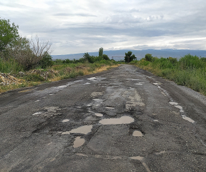 Փոսը շրջանցելով՝ հայտնվում են փոսի մեջ