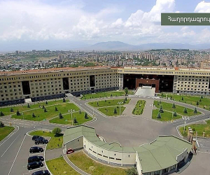 Ադրբեջանի ԶՈՒ ստորաբաժանումները կրակ են բացել Սև լճի հատվածում տեղակայված հայկական դիրքերի ուղղությամբ. ՊՆ