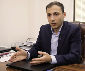 Հերթերում ուշագնացության դեպքերը գնալով աճում են. Գեղամ Ստեփանյան