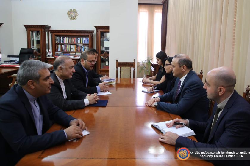 Armenia's Security Chief, Iranian Ambassador Discuss Regional Security