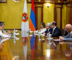 Սերժ Սարգսյանն ու ԱՄՆ դեսպանը քննարկել են Արցախի հումանիտար ճգնաժամը