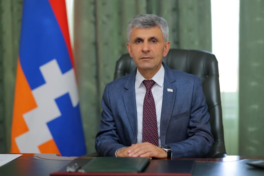 Դավիթ Իշխանյանը զգոնության և զսպվածության կոչ է անում՝ ի շահ Արցախի և ժողովրդի