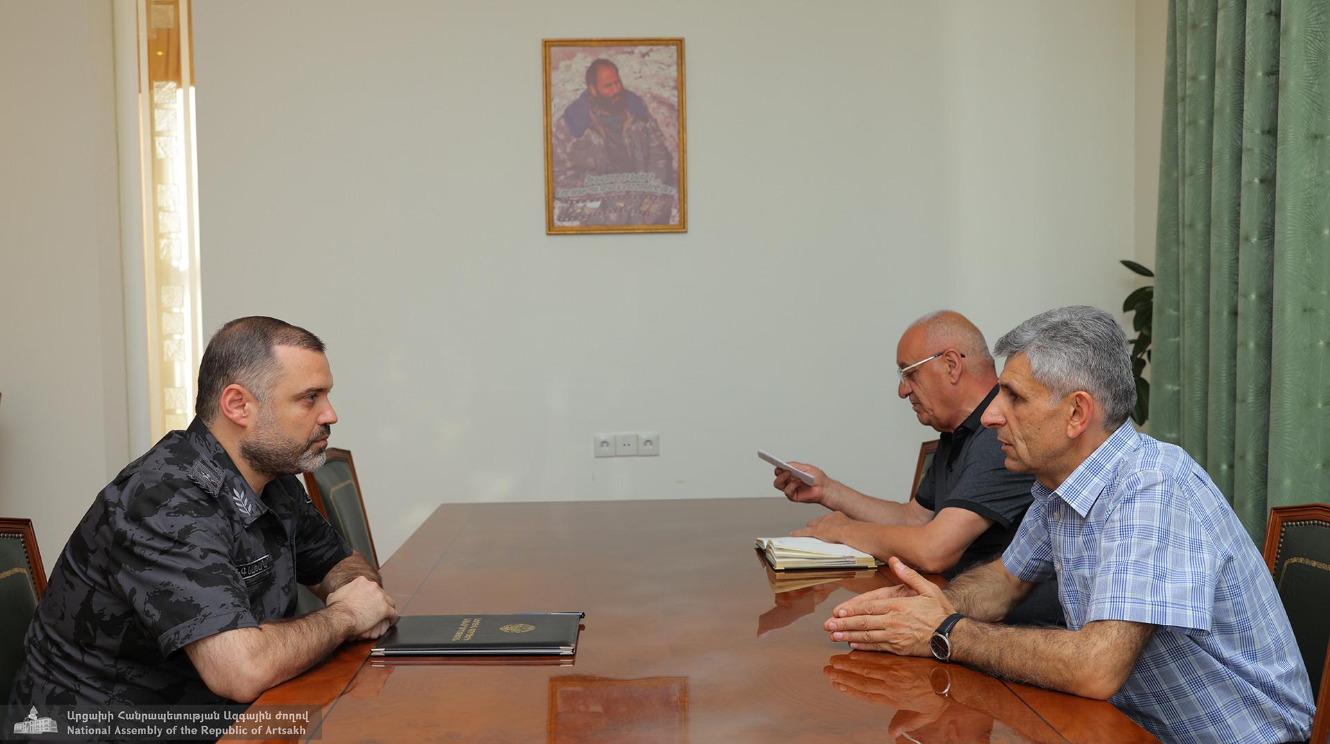 Արցախի ԱԺ նախագահն ընդունել է ՆԳ նախարար Կարեն Սարգսյանին