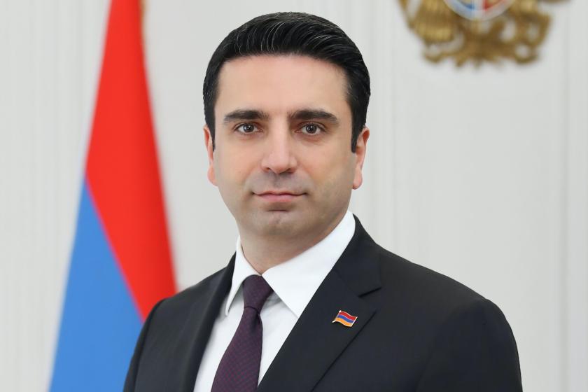 «Շարունակում ենք պայքարը անկախության պահպանման, մեր ժողովրդավարության ձայնն աշխարհում բարձր հնչեցնելու համար». Ալեն Սիմոնյան