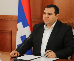 «Անորոշության ու մթության մեջ տարվող այս պայքարը ուժասպառ է անելու Արցախի ժողովրդին»․ Գուրգեն Ներսիսյան