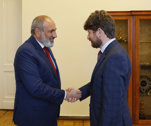 Премьер-министр Пашинян принял новоназначенного посла Франции в Армении