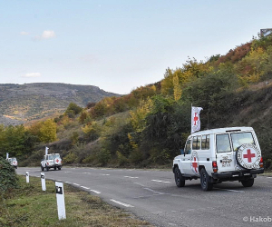 Шесть пациентов перевезены из Арцаха в Армению 