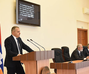 New Artsakh President Prioritizes Keeping Country Armenian